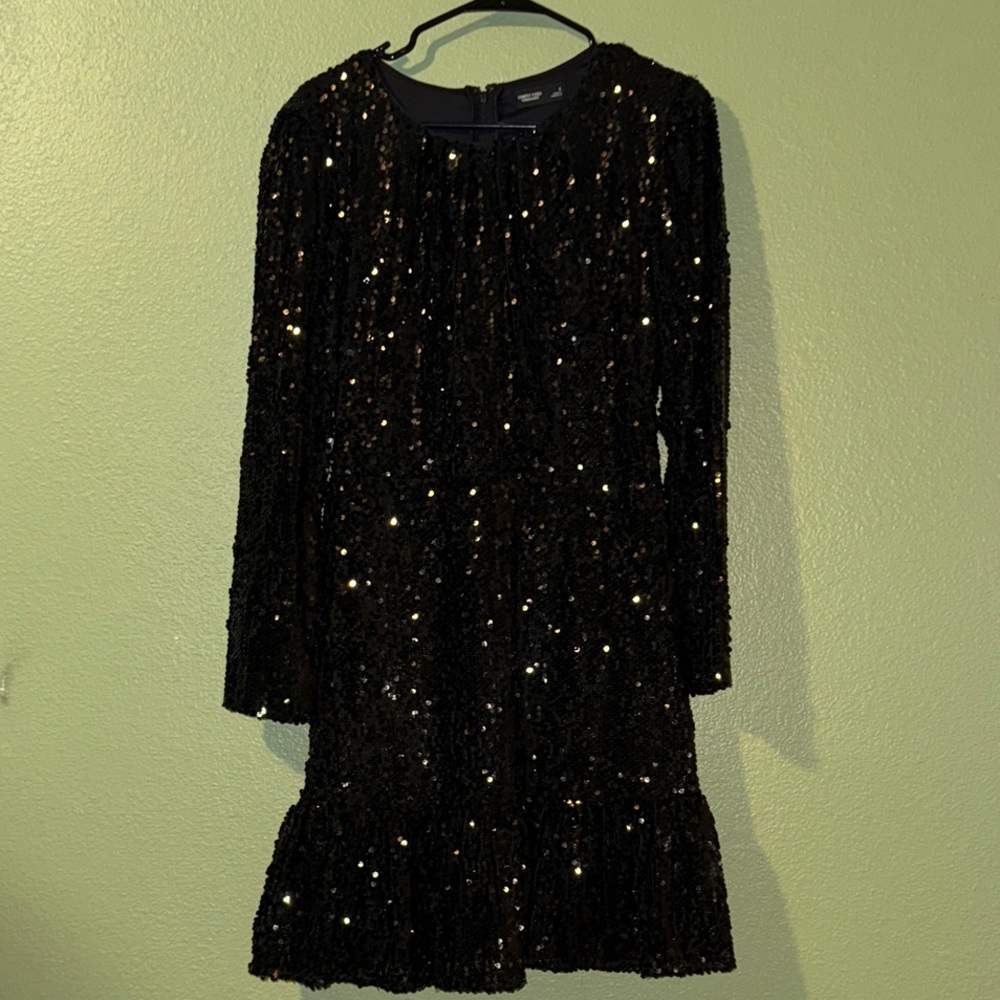 NWOT Simply Vera Vera Wang Black Sequin Dress
